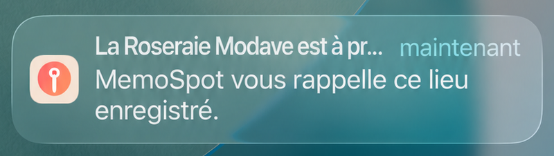 Détail réel de la notification MemoSpot sur l’écran verrouillé.